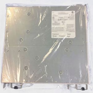 C8300-2N2S-4T2X <span class=keywords><strong>Cisco</strong></span> Catalyst 8300 2RU 4x 1GbE порт 2x 10GbE SFP + 2SM + 2NIM Слоты гигабитный Ethernet ISR маршрутизатор C8300-2N2S-4T2X - Product Image 2