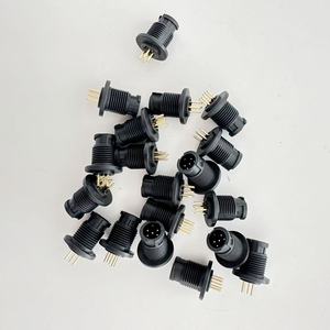 異なるケーブルに適したカスタマイズ可能な5ピンプラグコネクタ - Product Image 4