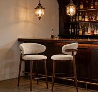 Tabouret de bar au design européen moderne, durable, avec structure en bois et revêtement en polyester, pour bar à domicile et salle à manger