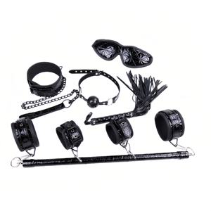 Chaîne de chien BDSM personnalisée en acier inoxydable avec collier en cuir, <span class=keywords><strong>fouet</strong></span>, masque pour les yeux brillant et muselière pour équipement de bondage - Product Image 6