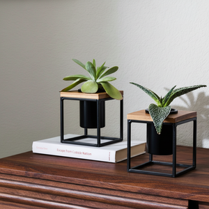 แจกันเหล็กตั้งพื้นกระถางต้นไม้สำหรับตกแต่งบ้านงานแต่งงานทำมือผลิตในอินเดีย - Product Image 1