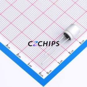 Condensador Sólido SS567M025F0800, Componente de Orificio Pasante (THT), D8xL8mm 560uF 20% 25V 3.9A100kHz - Product Image 2