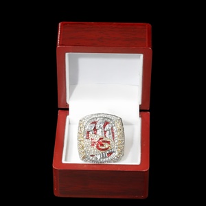 Bague Super Bowl 57 des Kansas City Chiefs avec partie supérieure amovible, transformable en collier pendentif, sertie de zircons, bijoux pour fans de la NFL - Product Image 6