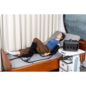 เครื่องบำบัดด้วยน้ำแข็งร้อนและ<span class=keywords><strong>เย็น</strong></span>แบบมืออาชีพระดับไฮเอนด์สำหรับการฟื้นฟูทางกายภาพเพื่อ<span class=keywords><strong>ลด</strong></span><span class=keywords><strong>อาการ</strong></span><span class=keywords><strong>บวม</strong></span>น้ำและบรรเทาอาการปวด - Product Image 4