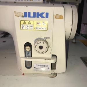 จักรเย็บผ้าอุตสาหกรรมแบบล็อคสติทช์ ยี่ห้อ JUKI-9000B-SS สีขาว มือสอง พร้อมมอเตอร์ความเร็วสูง 4500 จุดต่อนาที รองรับความหนา 15 มม. - Product Image 2