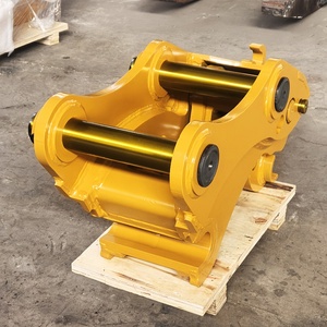 Gemotoriseerde Graafmachine Snelle Trekhaak Met Kantelbare Functie Voor De Bouwsector - Product Image 5