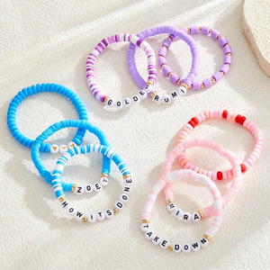 2024 Großhandel Maßgefertigte Polymer-Tonperlen Armband Schmuck Personalisiertes Namens-Buchstaben-Freundschaftsarmband für Frauen - Product Image 2