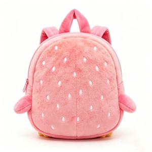 Mochila de Peluche Personalizada de Pingüino con Fresa, Linda Mochila de Peluche de Animal, Fresa Rosa para Niños, Mochila de Peluche de Pingüino para Niños - Product Image 3
