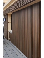 Valla de Pared Moderna para Exteriores de WPC de Segunda Generación, Coextruida, Impermeable, Resistente a la Corrosión, Resistente a los Rayos UV, Ignífuga, Comercial