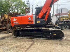 Excavadora de cadenas Hitachi ZX210LC-3 usada, modelo 2022, 22 toneladas de peso operativo, con cazo de excavación, equipo de construcción - Product Image 3