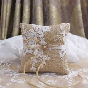 Cincin Satin Bordir Elegan Bantal Cincin Kawin Pola Pemegang Bantal Pengantin Renda Cincin Pembawa Bantal Dekorasi Pesta Pernikahan