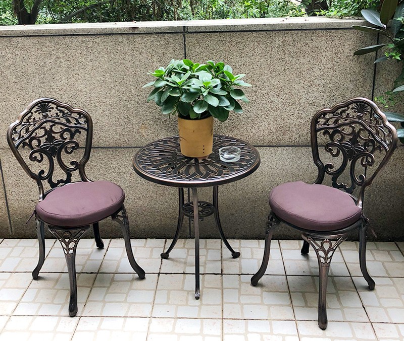 2 orchid chairs + 60cm orchid table