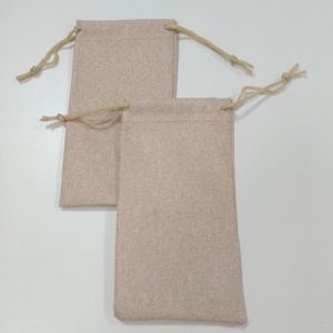 Sacs en <span class=keywords><strong>jute</strong></span> réutilisables personnalisables <span class=keywords><strong>de</strong></span> 10*14 cm, petits sacs <span class=keywords><strong>de</strong></span> courses en <span class=keywords><strong>toile</strong></span> <span class=keywords><strong>de</strong></span> <span class=keywords><strong>jute</strong></span> pour usage domestique - Product Image 2