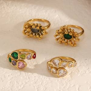 ألعاب نارية فنية براقة مستوحاة من الزمرد مدمجة 18K وبيان الحزب - Product Image 2