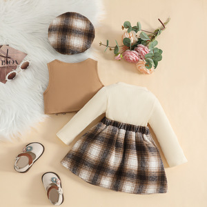 Ensemble de trois pièces pour bébé <span class=keywords><strong>fille</strong></span> de 0 à 3 <span class=keywords><strong>ans</strong></span> : cardigan sans manches en polyester/coton + robe décontractée à manches longues imprimée + chapeau - Product Image 6