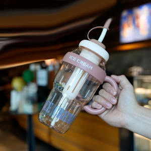 थोक अनुकूलित बड़े क्षमता वाले पानी कप, पोर्टेबल प्लास्टिक ग्रीष्मकालीन बड़े पेट प्लास्टिक कप ड्रा के साथ - Product Image 3