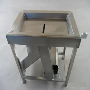 Halal Chicken Gizzard Skin Peeling Gizzard Peeler Machinery For Poultry Slaughtering Processing Line