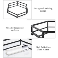 Plateau de table en métal créatif européen de haute qualité servant un plateau en verre décoratif plateau miroir doré
