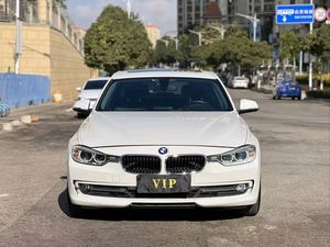 BMW Série 3 d'occasion <span class=keywords><strong>2015</strong></span>, berline essence, voiture d'occasion, automatique, toit ouvrant, sièges en cuir, caméra de recul, conduite à gauche - Product Image 2