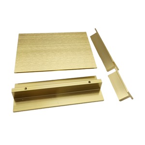 Ensemble de poignées quatre-en-un en alliage d'aluminium, plaqué or, finition brossée, design minimaliste rectangulaire, installation modulaire durable - Product Image 4