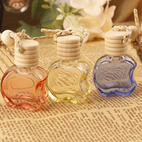 Bouteilles de parfum pour voiture en verre en forme de pomme suspendues de 10 ml, flacons diffuseurs de parfum vides de 6 ml, flacons de parfum suspendus pour voiture de 5 ml