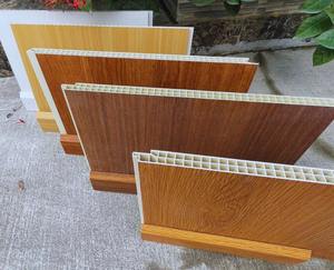 Panneau mural de cloison en <span class=keywords><strong>PVC</strong></span> double laminé imperméable en bois plastique pour intérieur pour atelier extérieur salle de bain cuisine - Product Image 4