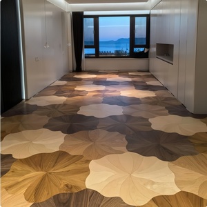 Parqué de Roble con Patrón de Loto, Grado de <span class=keywords><strong>Madera</strong></span> <span class=keywords><strong>Natural</strong></span>, Parqué Artístico Hecho a Mano para Uso Residencial de Alta Gama, Personalizable - Product Image 2
