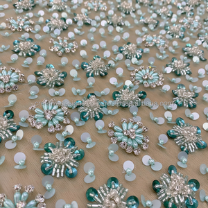 2023ร้อนขายออกแบบหรูหราเจ้าสาวทองคริสตัลเลื่อมลูกปัดผ้าชุดแต่งงานลูกไม้ผ้าผู้ผลิตผ้าทำด้วยมือ - Product Image 1