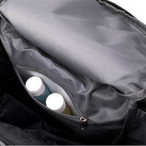 Sac de sport et de voyage unisexe grande capacité multifonctionnel avec compartiment à chaussures séparé (sec/humide) en polyester pour le sport et les loisirs - Product Image 4