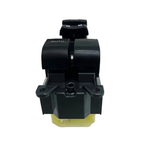 Interruptor de elevalunas eléctrico Toyota 84820-0D100 para Yaris 2005-2011, pieza de repuesto de plástico - Product Image 1