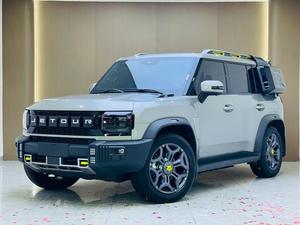 JETOUR TRAVELER <span class=keywords><strong>CDM</strong></span> T2 2024 USADO, 1.5TD DHT 208KM 2WD, EDICIÓN MONTAÑA, PHEV, 5 PUERTAS, 5 ASIENTOS, SUV, AUTONOMÍA DE 1300KM, PLATEADO SOBRE NEGRO - Product Image 1