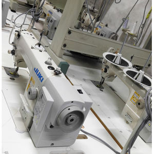 Vente flash : Machine à coudre à point droit à <span class=keywords><strong>aiguille</strong></span> simple contrôlée par ordinateur ZUQI 8700-7 d'occasion du Japon - Product Image 3