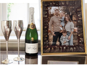 Vente en gros Cadre <span class=keywords><strong>photo</strong></span> de luxe en velours fait à la main avec plumes en métal pour fête Décoration murale de mariage Cadeau d'anniversaire Artisanat - Product Image 3