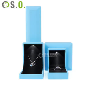 Boîtes de luxe en plastique sur mesure de qualité supérieure pour colliers, bracelets, bagues, boucles d'oreilles, boîtes à bijoux - Product Image 4