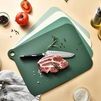 Juego de 4 Tablas de Cortar de Plástico, Tablas de Cortar para Cocina Libres de BPA, Tablas de Cortar Pequeñas para Cocinar, Acampar, Aptas para Lavavajillas