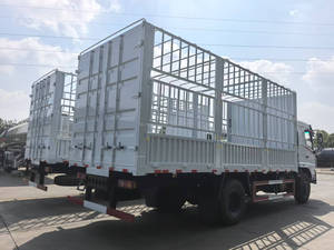 Camion de livraison d'entrepôt à usage intensif avec cabine couchette, caisse fermée en acier ondulé, à vendre - Product Image 3