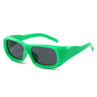 Designer européen luxe futuriste bonbons réfléchissant hommes marque Y2k lunettes de soleil hommes Rectangle lunettes de soleil 2024