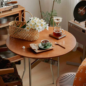 Vintage Style Solid Wood Round Folding Dining <b>Table</b> For Dining Room Small Size - Product Image 4