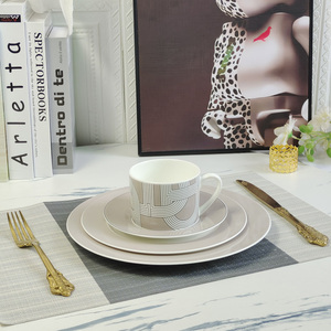 Hot Sale 4pcs Nordic Luxury Grey Runway Dining Room Set Ceramic Plate with <b>Gift</b> <b>Box</b> - Product Image 1