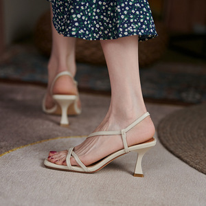 Sandali con cinturino a punta quadrata <span class=keywords><strong>da</strong></span> donna, nuovi eleganti tacchi a spillo per feste e matrimoni - Product Image 4