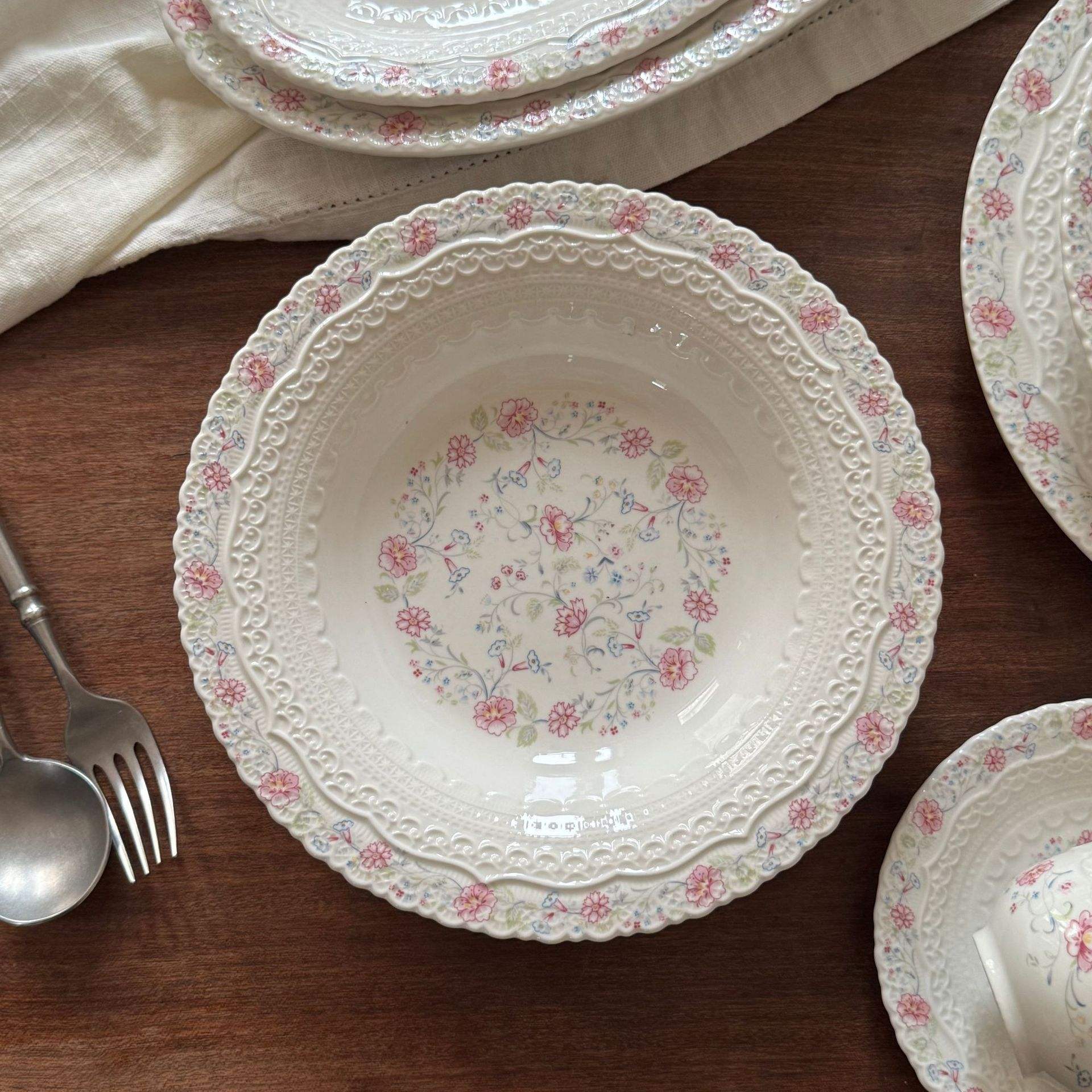 Monet Garden Soup Plate 23*4cm