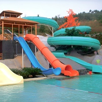Toboggan aquatique en fibre de verre, homologué CE, norme EN1176, longue durée de vie, pour piscine de loisirs d'hôtel