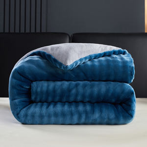 Couette d'hiver en fausse fourrure de lapin à carreaux dégradés de luxe, ultra douce, épaisse et chaude, pour chambre moderne, literie moelleuse <span class=keywords><strong>Queen</strong></span>/King - Product Image 5