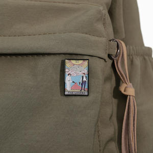 Pin de Solapa de Metal con Diseño de Carta del <span class=keywords><strong>Tarot</strong></span>, Pin de Esmalte con Diseño de Película de Amantes, Fabricante Profesional de Artesanías Metálicas - Product Image 4