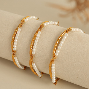 Pulsera de Perlas de Doble Capa, Acero de Titanio, Chapado en Oro de 18K, Apilable, Joyería Unisex, Regalo - Product Image 1