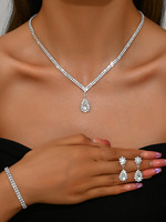 Parures de bijoux tendance pour femme : boucles d'oreilles en strass, colliers pendentifs en forme de V et de goutte d'eau, bracelets tennis, cadeau de mariage pour mariée