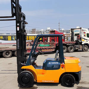 Montacargas Diésel Usado de Alto Rendimiento Smart para 7F 3T 6M con Neumáticos Todoterreno Antideslizantes para Industrias de Construcción y Almacenes - Product Image 3