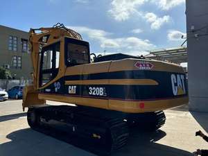 Excavatrice sur chenilles Caterpillar 320BL d'occasion, 20-30 tonnes, d'origine japonaise, 20 tonnes, bon état et prix bas, d'origine japonaise - Product Image 4
