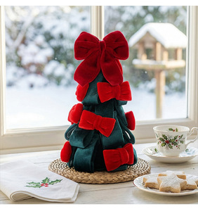 YUELIAN Vente en gros de mini sapins de Noël en tissu velours rouge et vert, sapin de Noël de table, fournisseur de décorations de Noël - Product Image 5