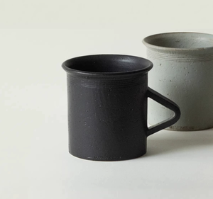 Lot de tasses à café en grès texturé de style japonais rétro, vaisselle haut de gamme personnalisable avec logo pour café, restaurant, hôtel et cadeaux d'entreprise - Product Image 3